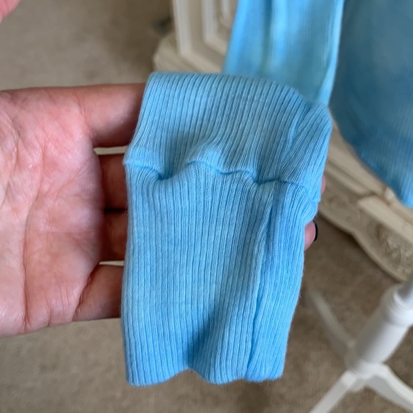 Wildfox cupcake top - Picture 3 of 7